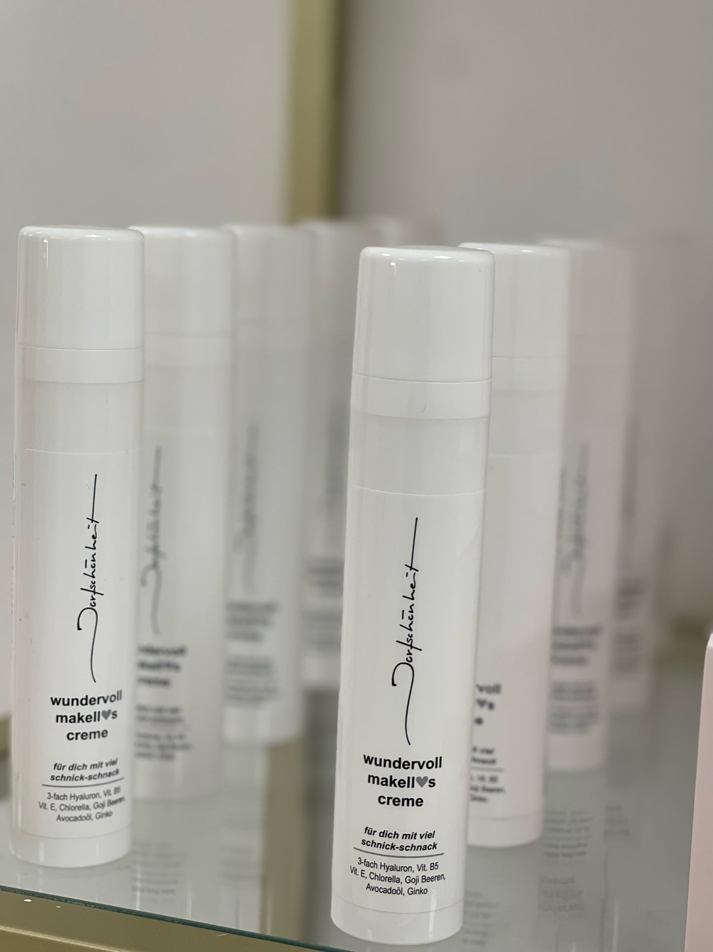 Wundervoll makellos creme